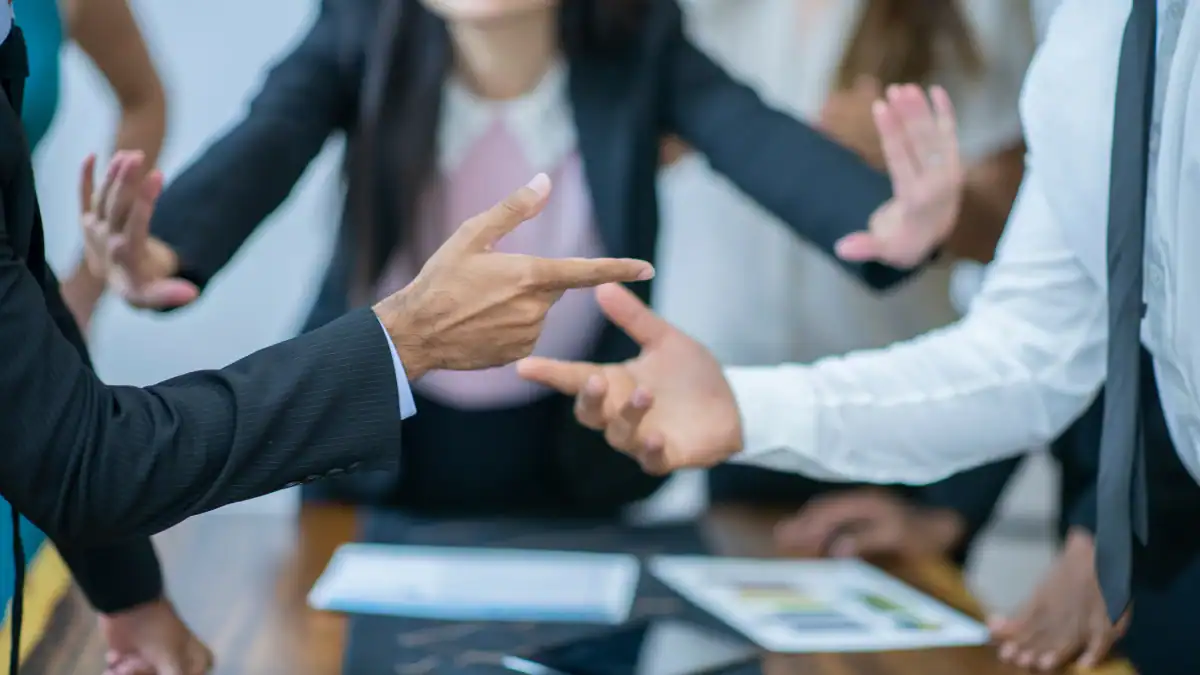 Benefits of Combining Mediation with Mental Health Awareness Hyde